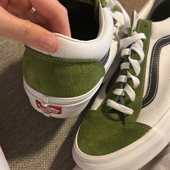 Men’s brand new vans - Picture 5 of 5